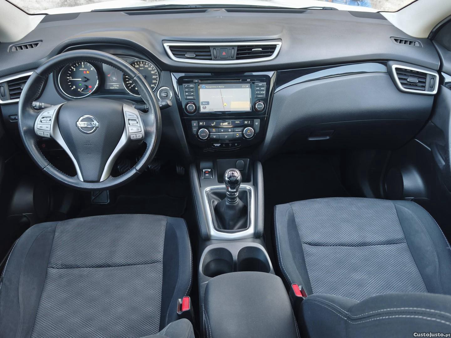 Nissan Qashqai 1.5 dCi N-Connecta — photo 5
