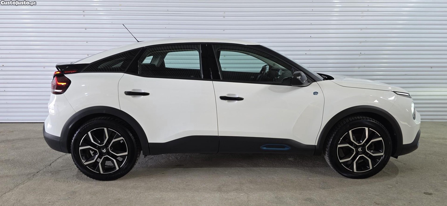 Citroën e-C4 50 kWh YOU! — fotografia 12