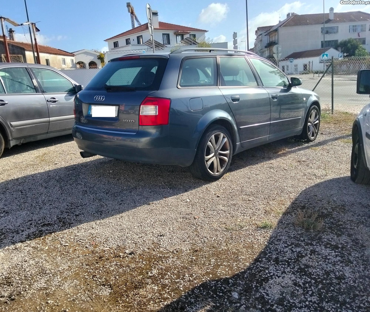 Audi A4 1.9 TDi — photo 3