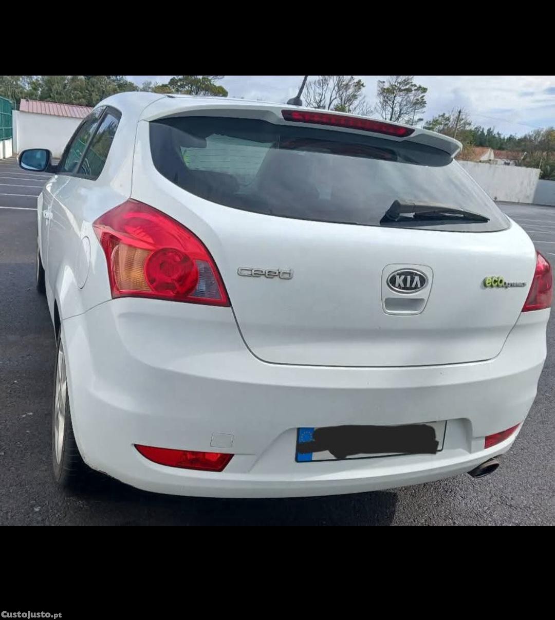 Kia Ceed Ecodynamic — fotografia 3