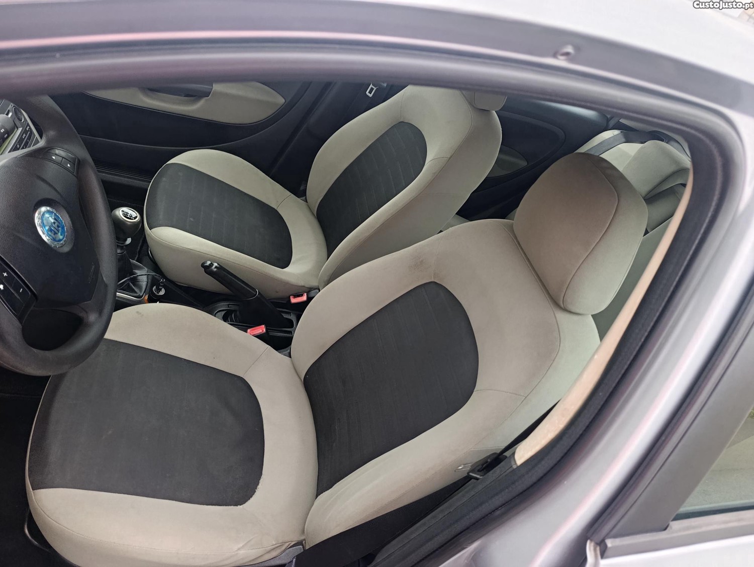 Fiat Punto 1.2 — photo 2