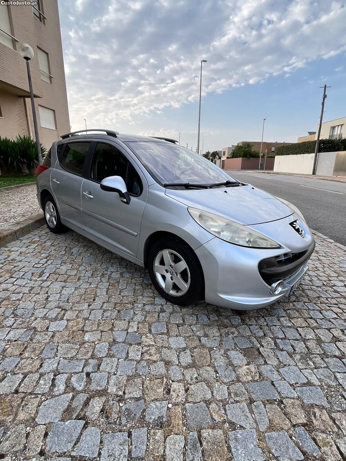 Peugeot 207 1.4 VTI — fotografia 11