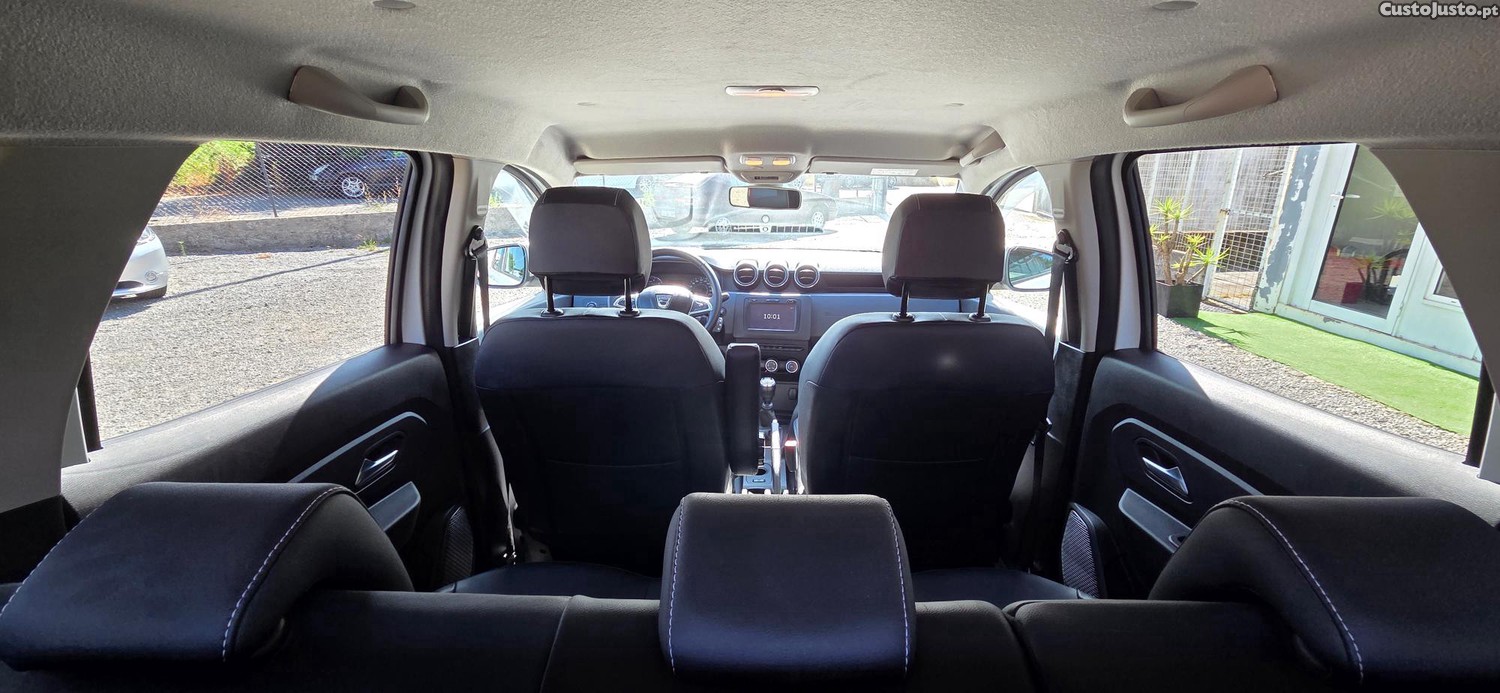 Dacia Duster 1.5Dci Prestige — fotografia 16