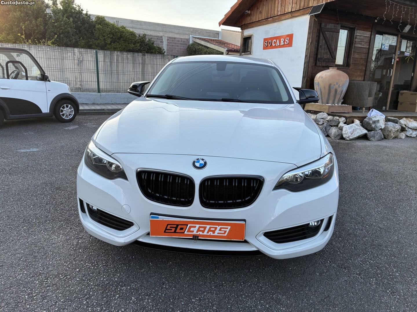 BMW 218 d Aut. M Sport — fotografia 11