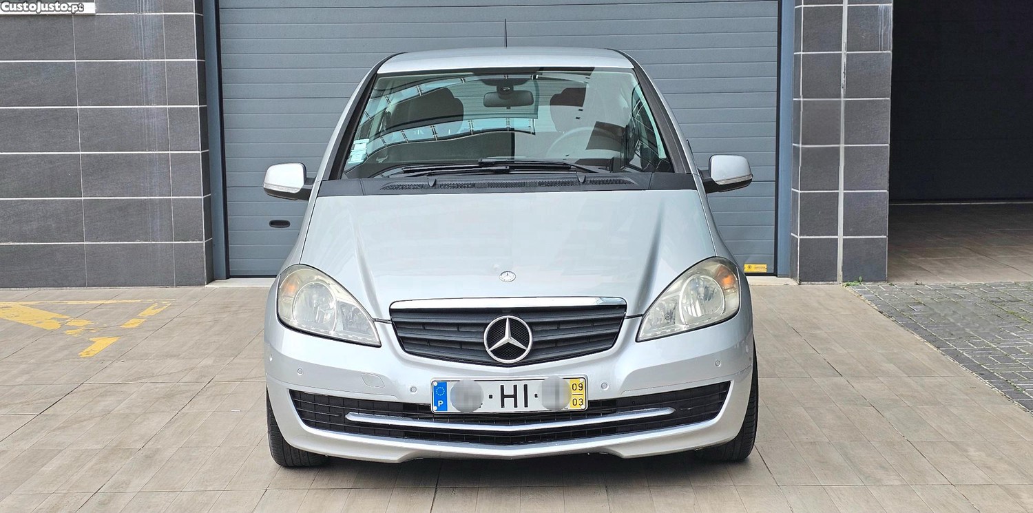 Mercedes-Benz A 160 CDI 2.0cc AVANTGARDE Motor Mercedes — fotografia 5
