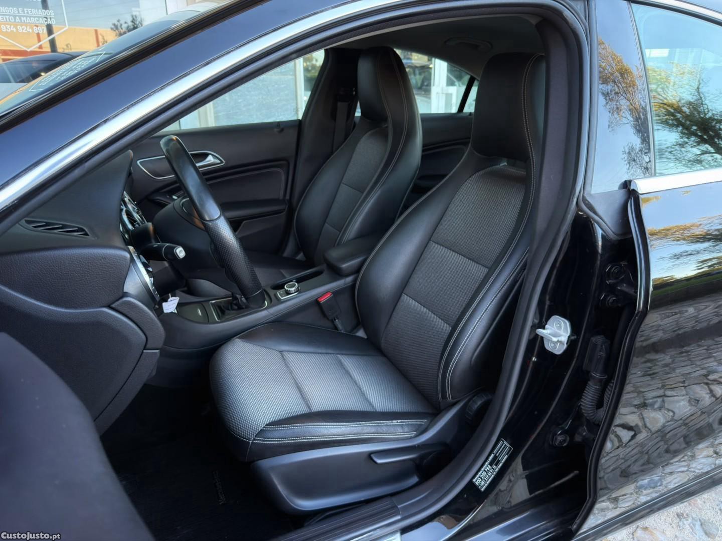 Mercedes-Benz CLA 180 CDi Urban — fotografia 19