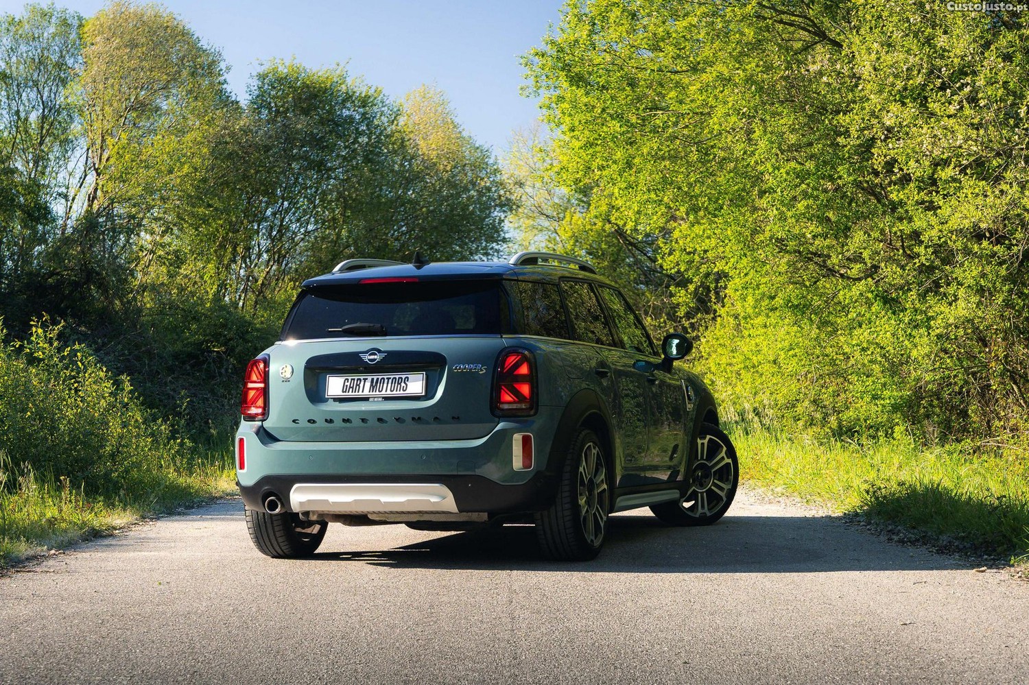 MINI Countryman Cooper SE ALL4 Auto - 20 — photo 4