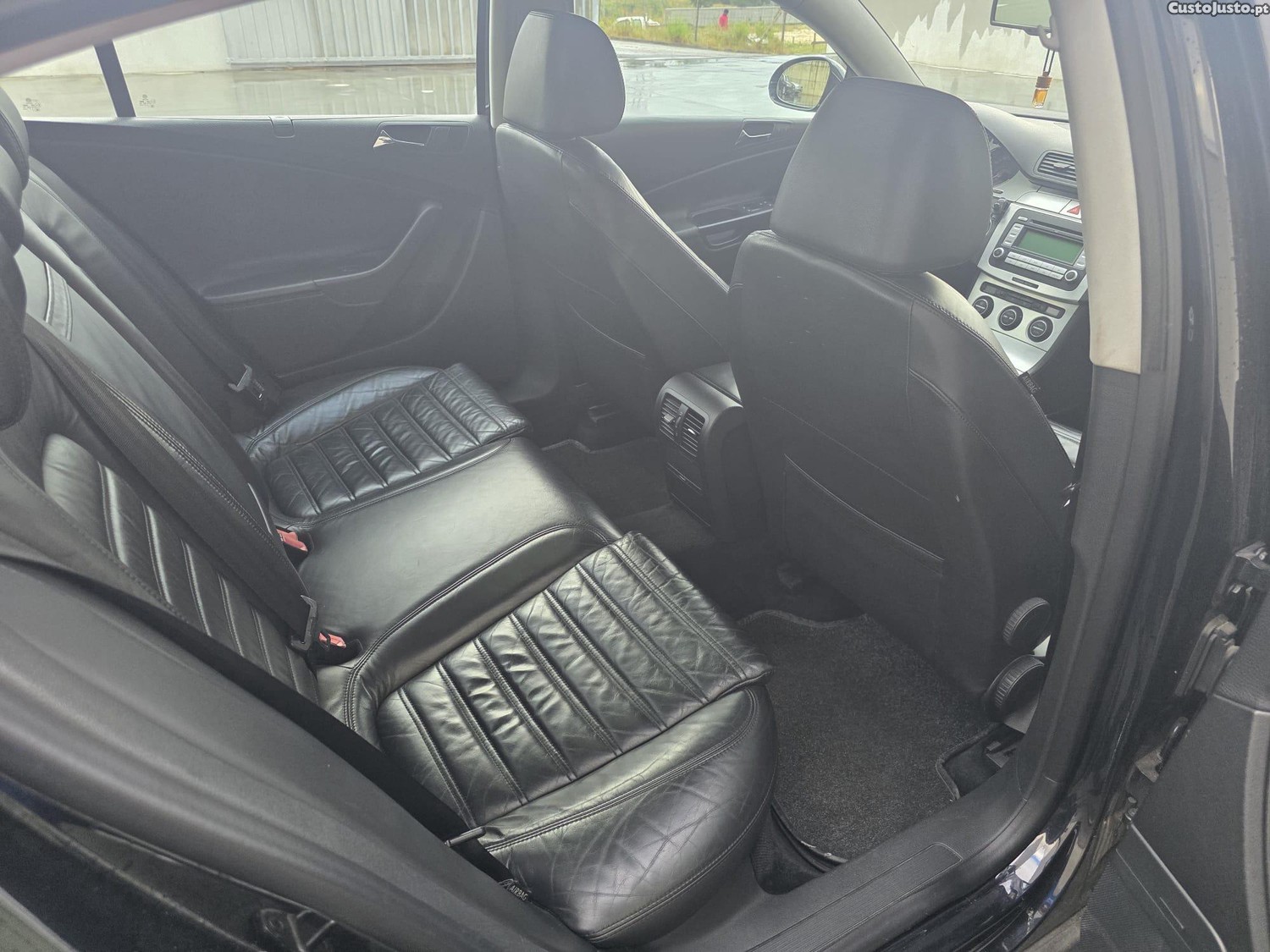Volkswagen Passat Highline — fotografia 4