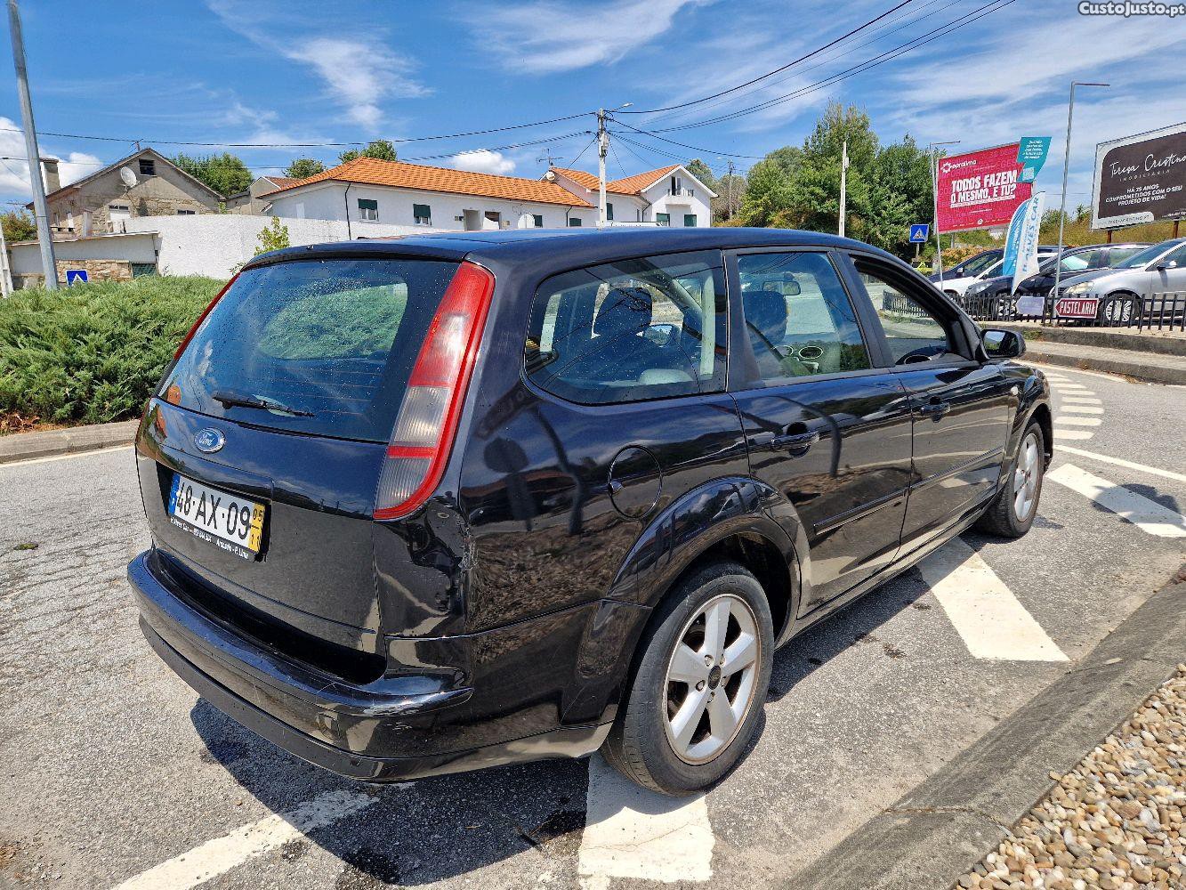 Ford Focus 1.6 tdci — fotografia 10
