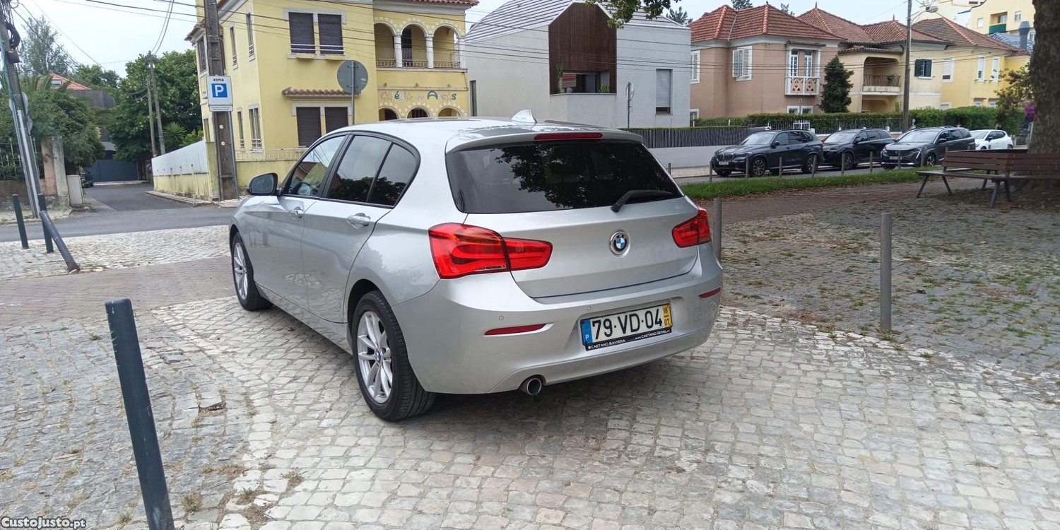 BMW 116 efficient dynamics — fotografia 2