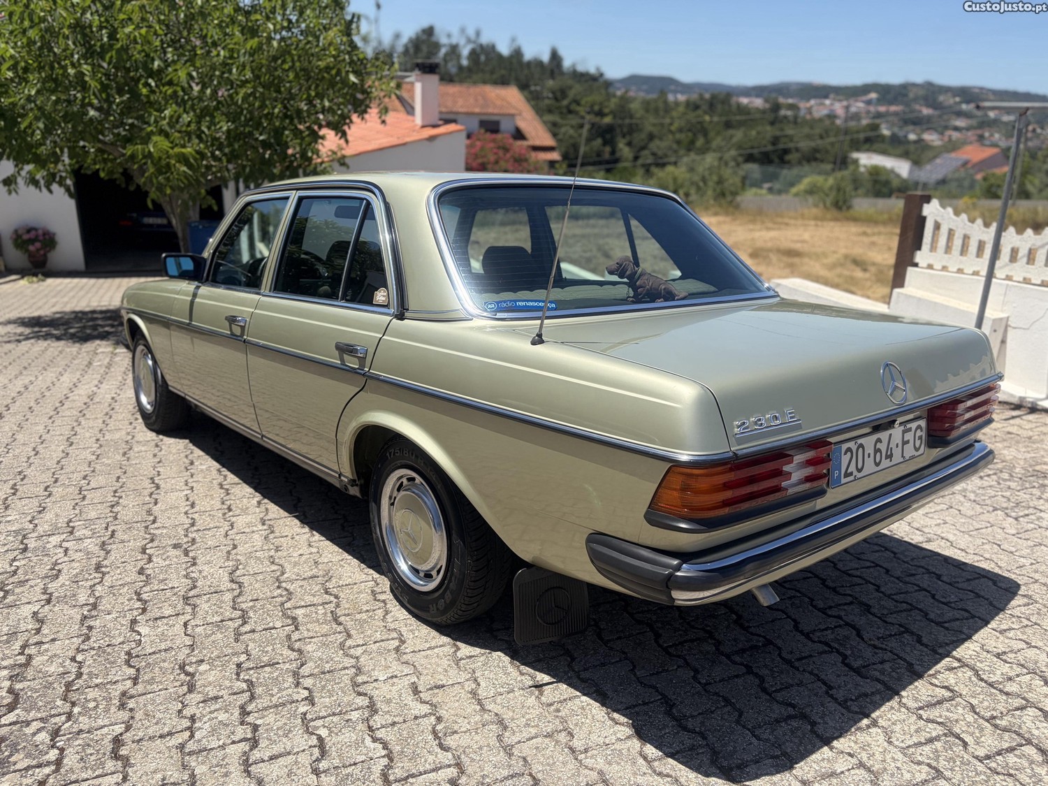 Mercedes-Benz 230 230E — photo 4