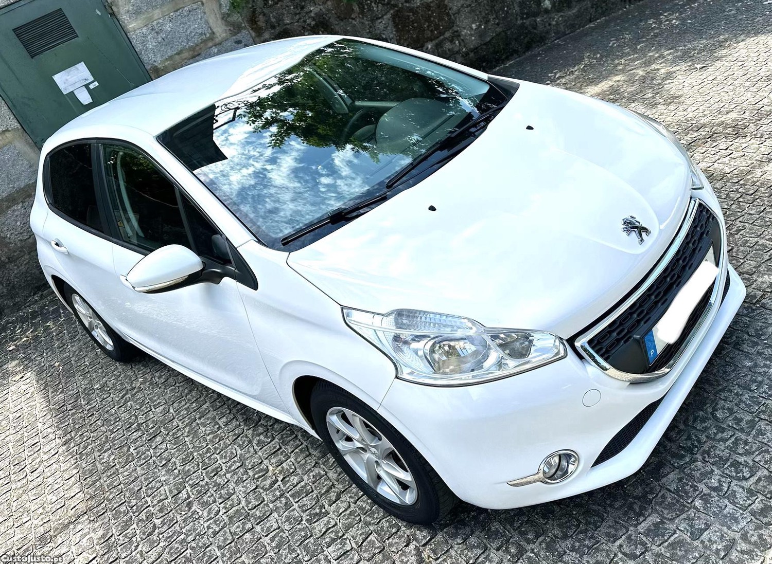 Peugeot 208 ACTIVE 1.4 HDI 90Cv 1 DONO 2014/07 — fotografia 8