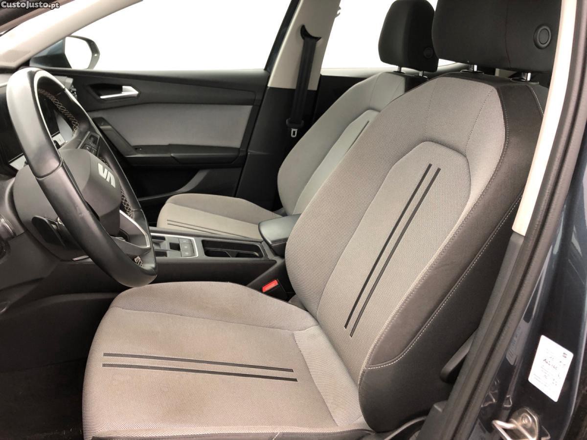 SEAT Leon 2.0 TDi Business DSG — fotografia 2
