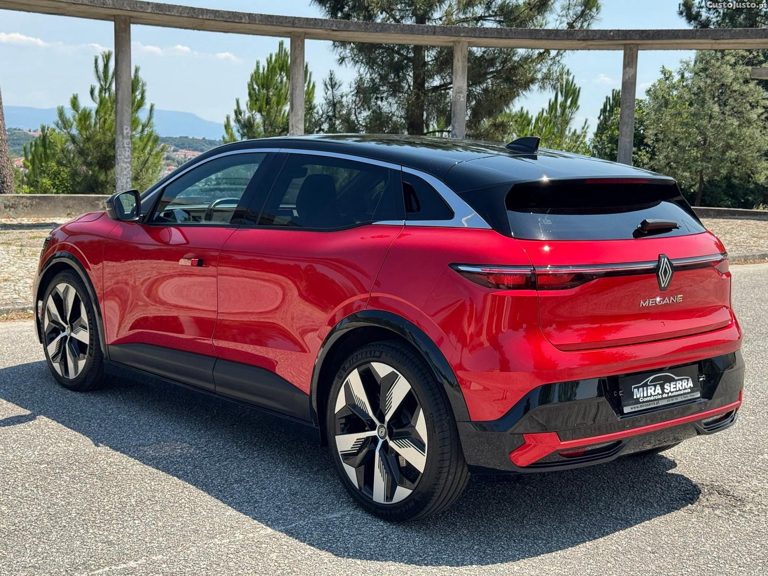 Renault Mégane E-Tech EV60 Equilibre Optimum Charge — fotografia 19