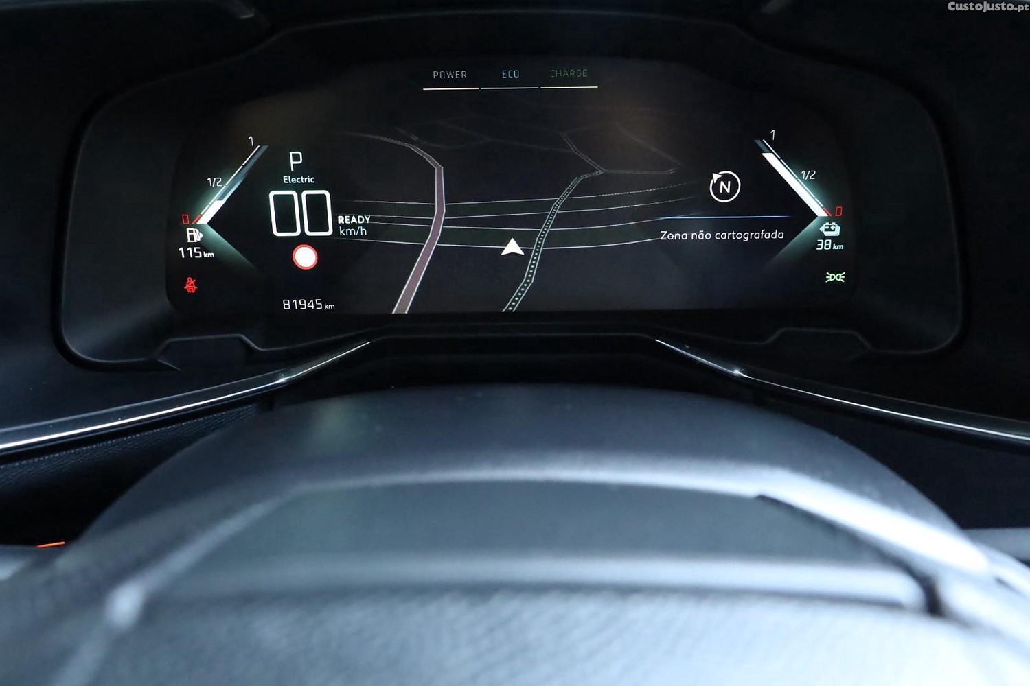 DS 7 7 Crossback E-Tense Performance Line EAT8 — fotografia 6
