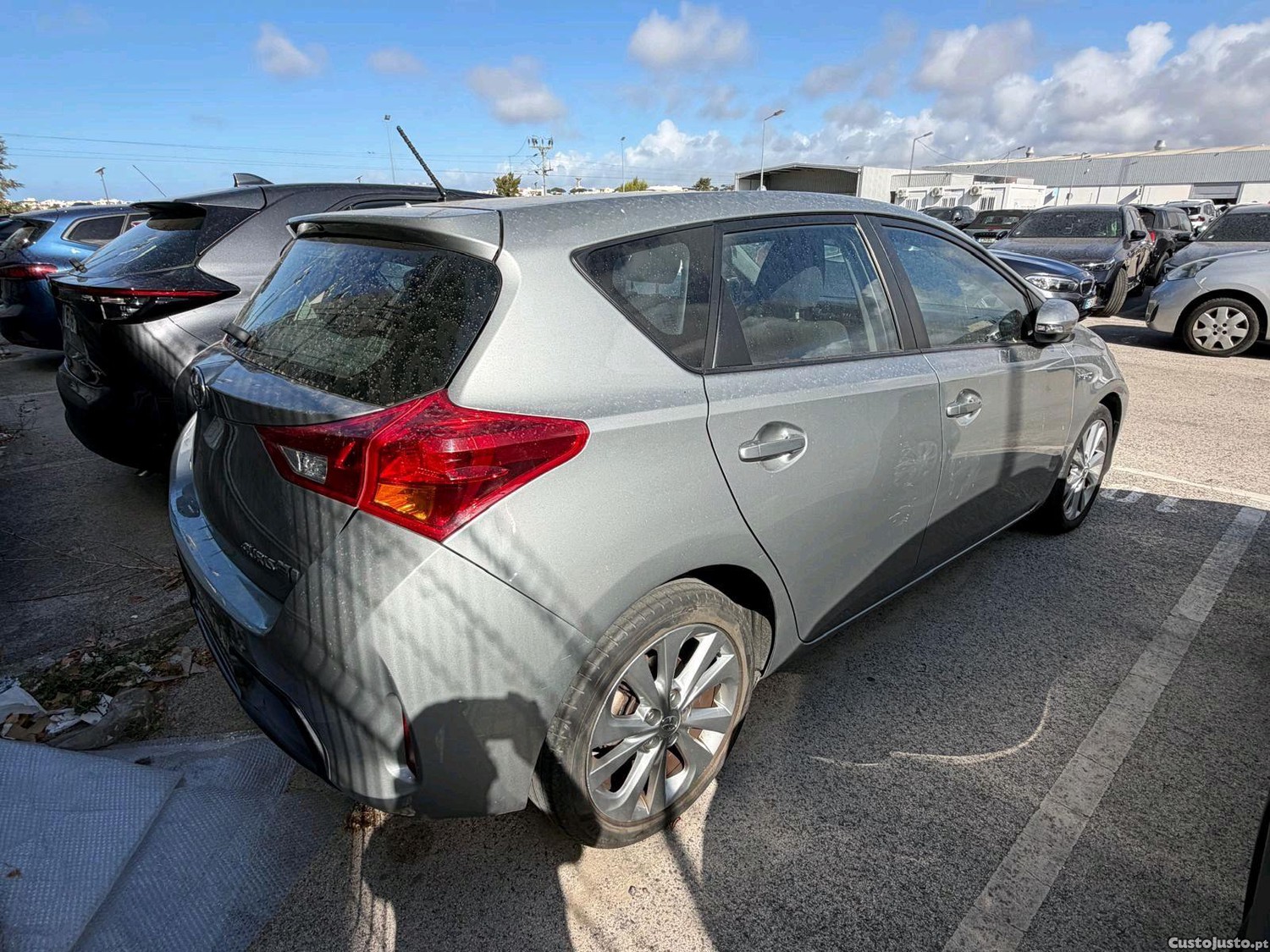 Toyota Auris automática — fotografia 5