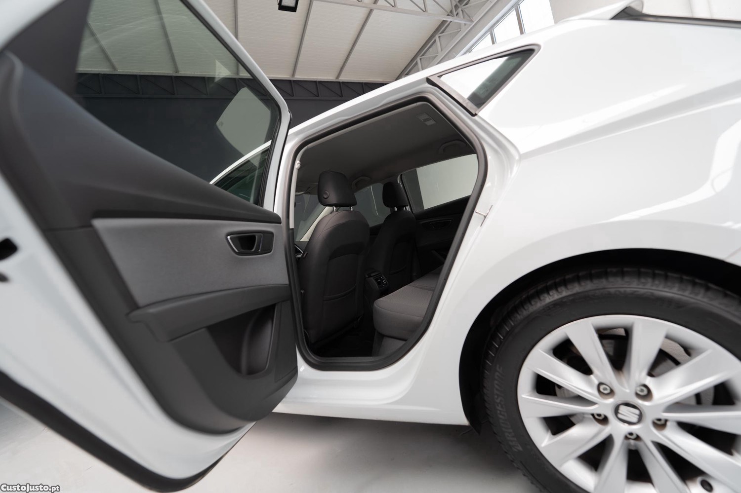 SEAT Leon 1.0 EcoTSI Style — fotografia 15