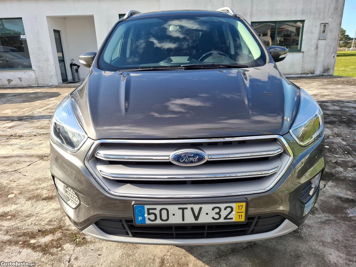 Ford Kuga 1.5 TDCI TITANIUM 120 CV C/GARANTIA — fotografia 6