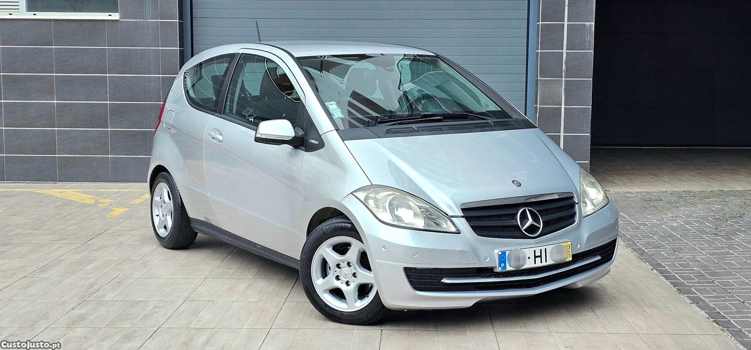 Mercedes-Benz A 160 CDI 2.0cc AVANTGARDE Motor Mercedes — fotografia 4