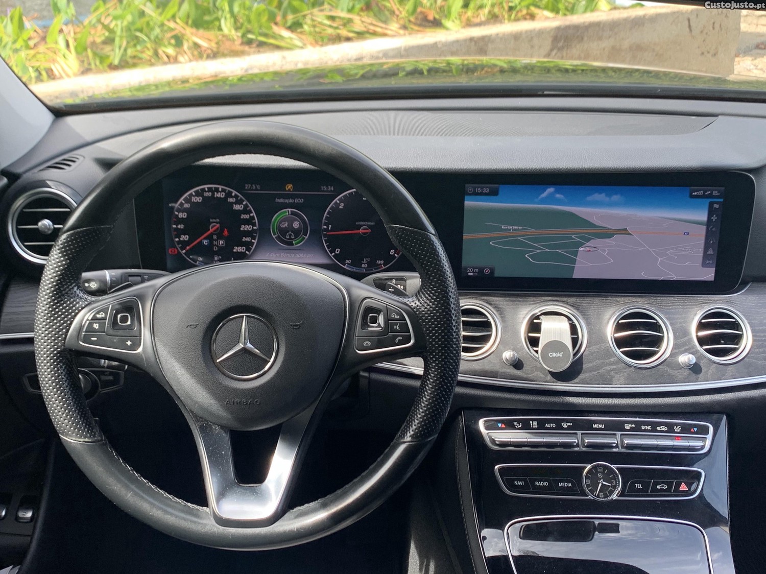 Mercedes-Benz E 220 E220 D Avantgarde — fotografia 8