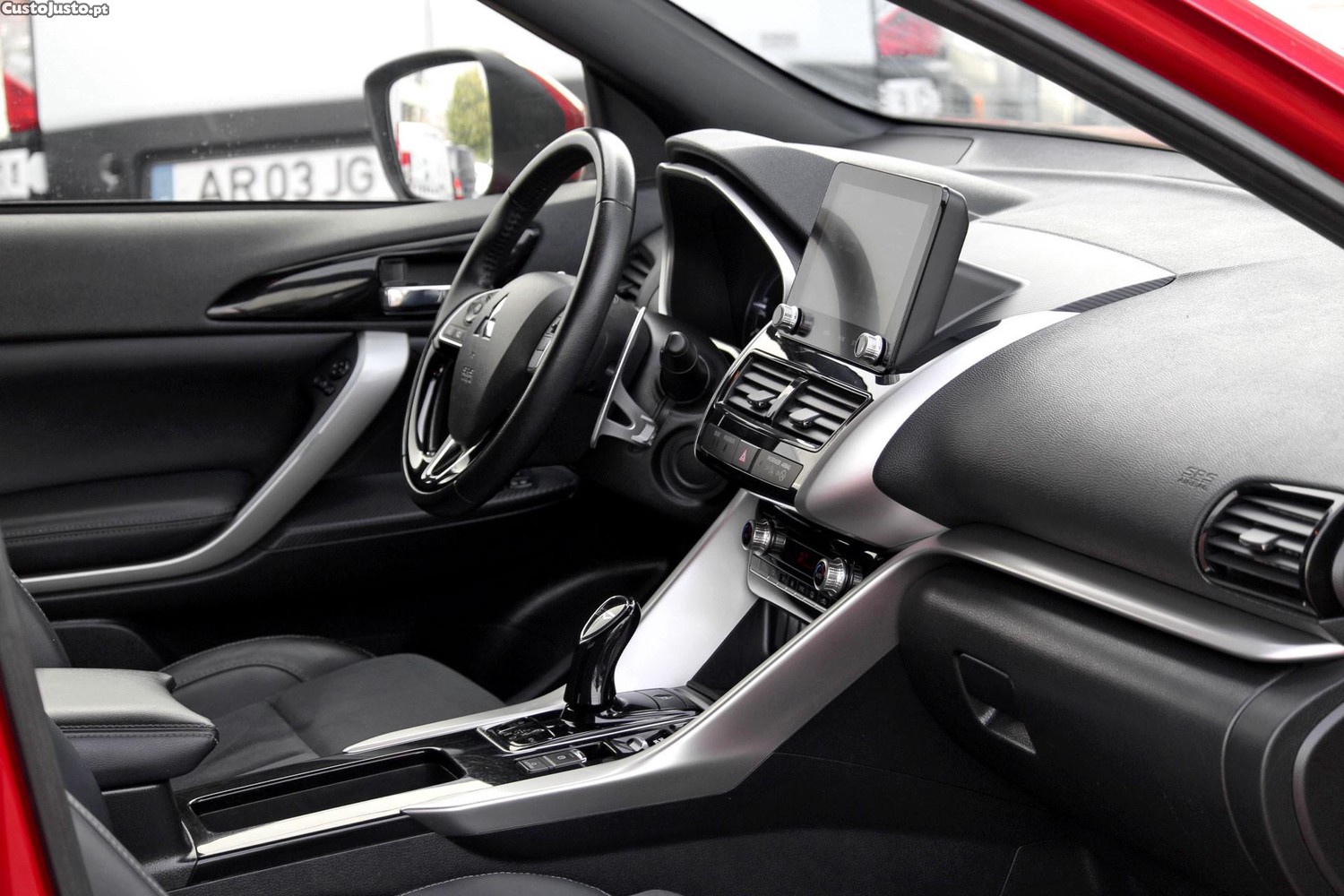 Mitsubishi Eclipse Cross 2.4 PHEV eMotion — fotografia 16