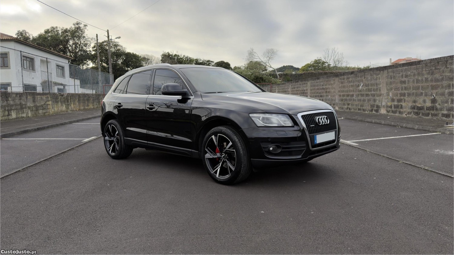 Audi Q5 8r TDI 170cv Sport - 09 foto 2