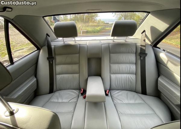 Mercedes-Benz 190 E 2.6 — fotografia 3