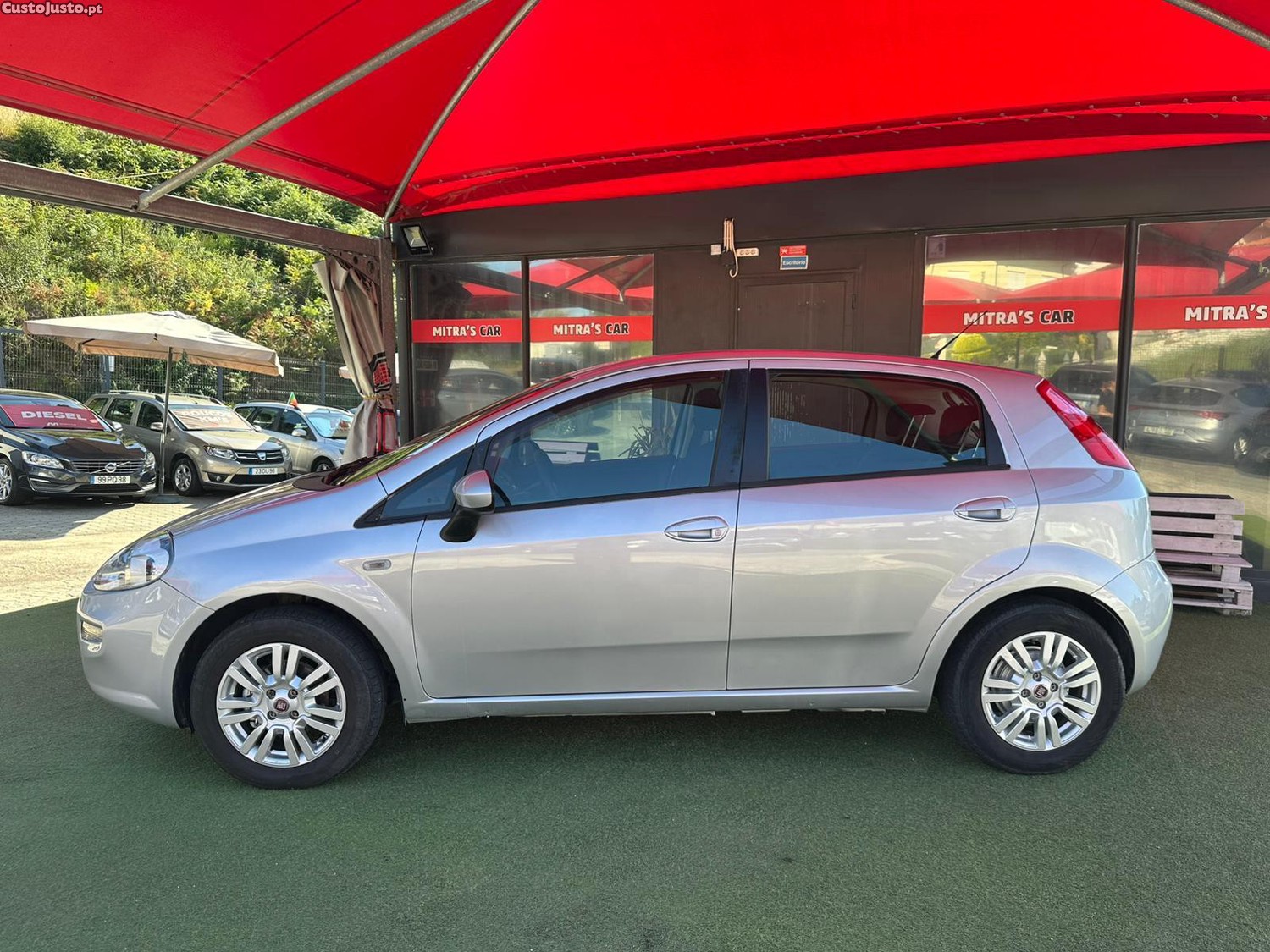 Fiat Punto 1.3 Multijet — fotografia 17