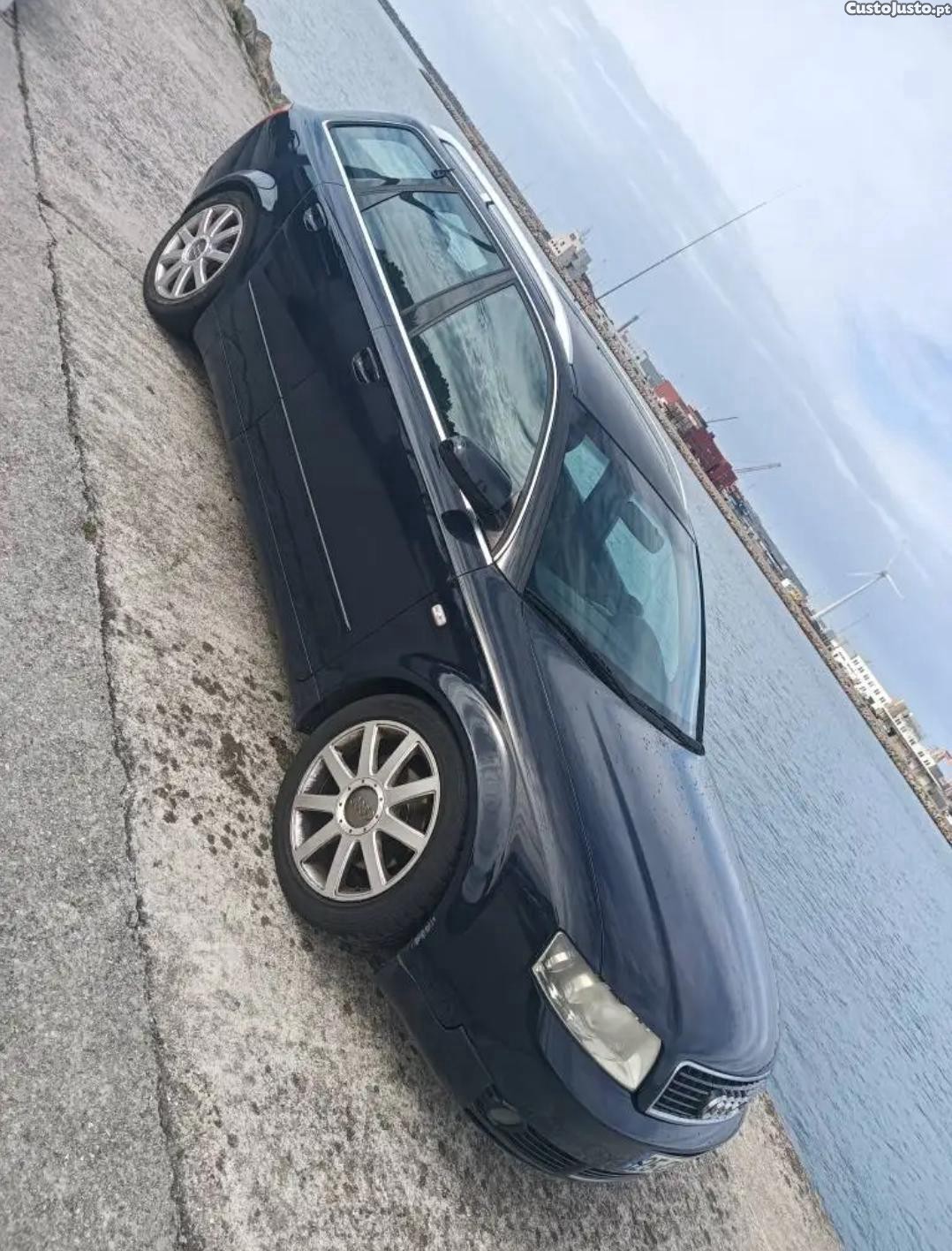 Audi A4 (8E) — photo 4