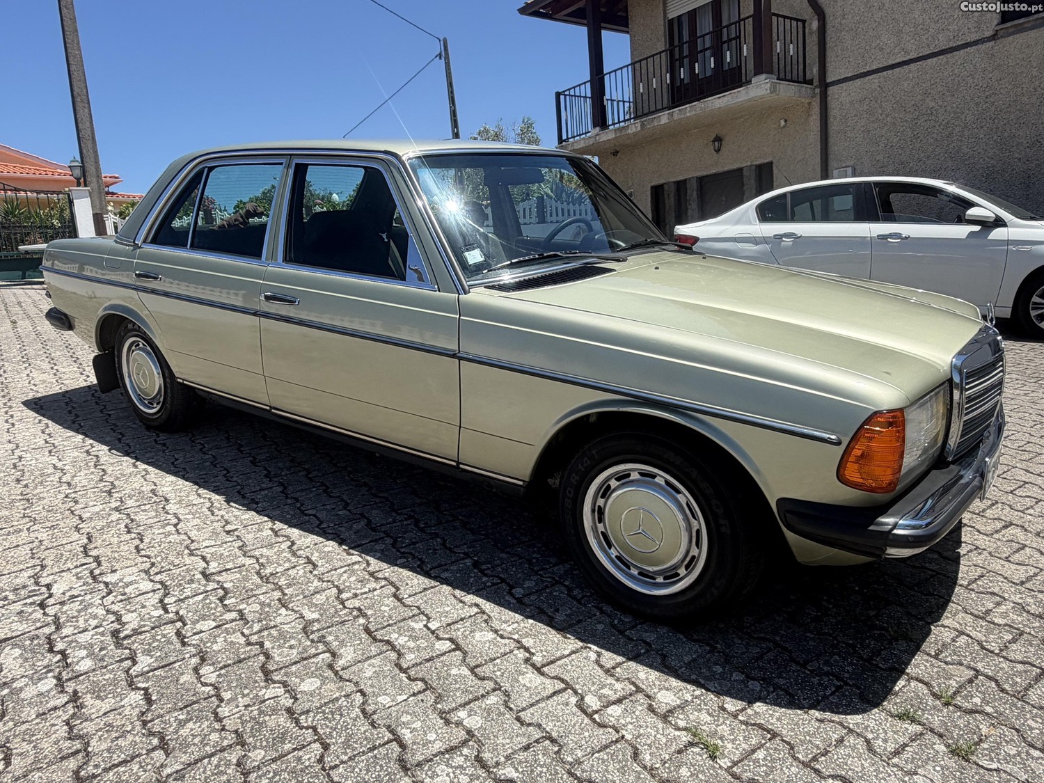 Mercedes-Benz 230 230E — photo 2