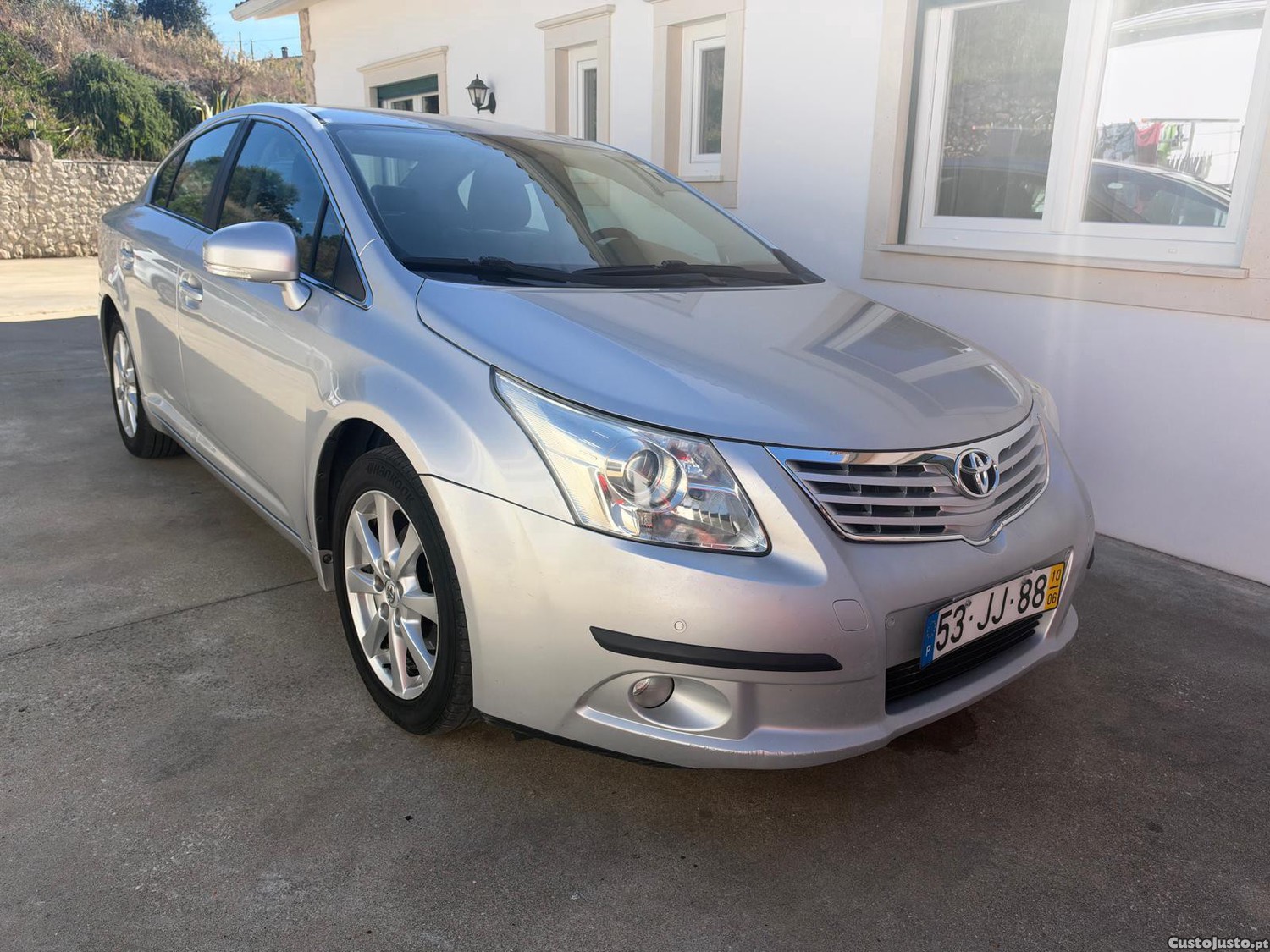 Toyota Avensis 2.0 D- 4D — photo 2