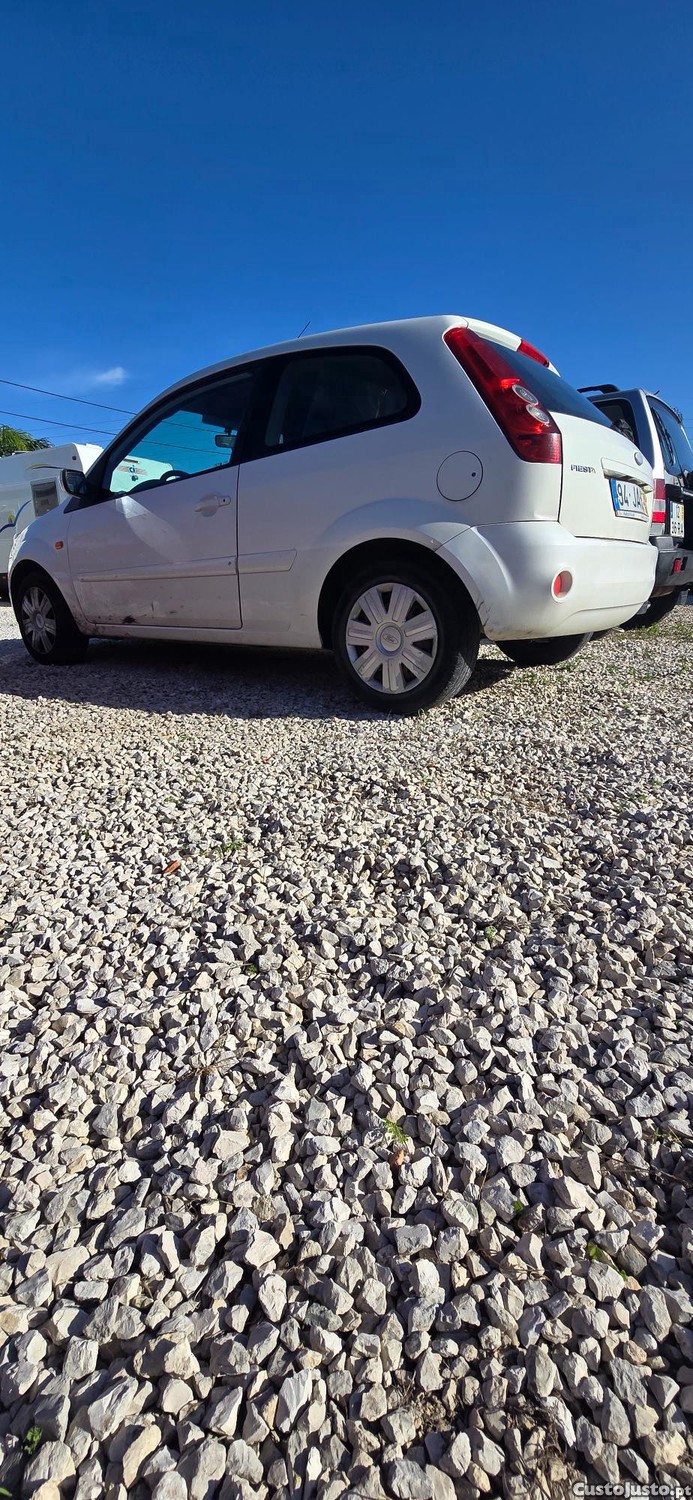 Ford Fiesta 1.4 Tdci Sportvan (Iv) 144.000km's — photo 5