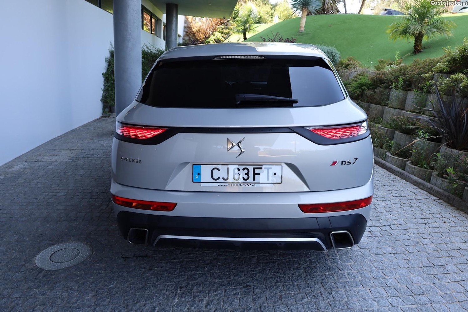 DS 7 7 Crossback E-Tense Performance Line EAT8 — fotografia 14
