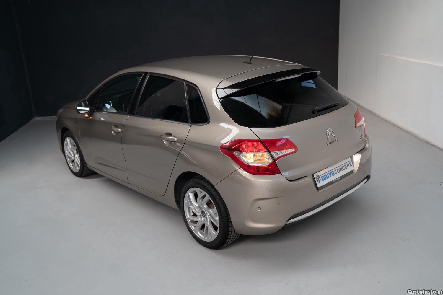 Citroën C4 1.6 HDi Exclusive — fotografia 3