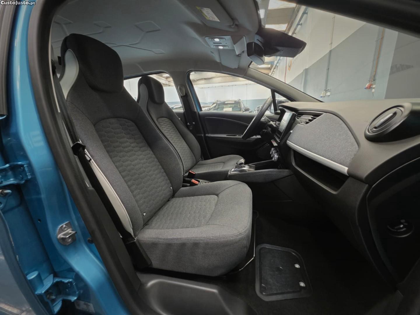 Renault Zoe (c/ Bateria) EV50 135hp Evolution — fotografia 4