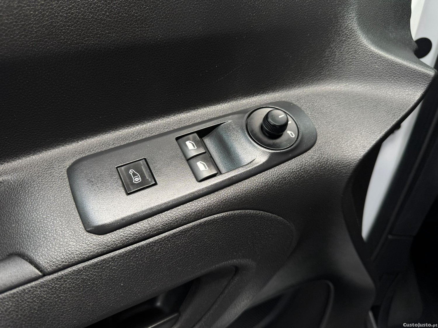 Citroën Berlingo 1.5 BlueHDi M Feel — fotografia 15