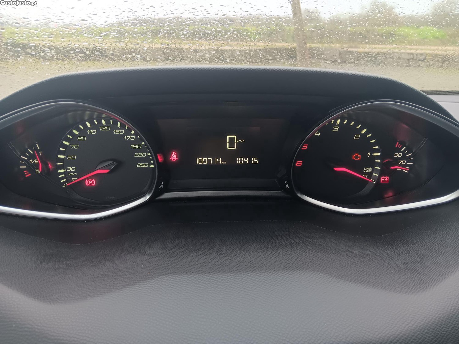 Peugeot 308 1.6 BlueHdi Allure — fotografia 5