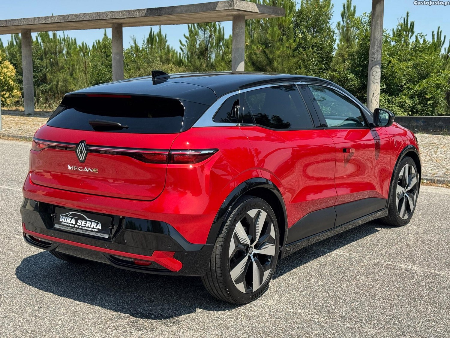 Renault Mégane E-Tech EV60 Equilibre Optimum Charge — fotografia 17