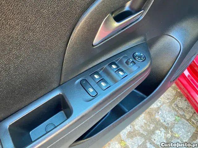 Opel Corsa 1.2 Elegance — fotografia 2