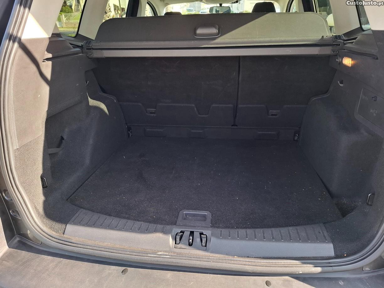 Ford Kuga 1.5 TDCI TITANIUM 120 CV C/GARANTIA — fotografia 5