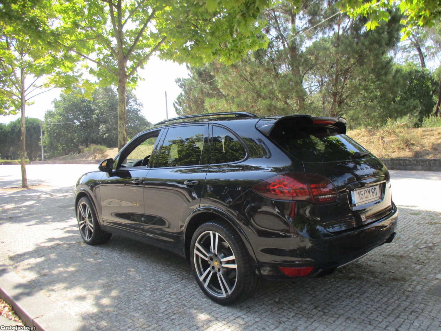 Porsche Cayenne S Hybrid — fotografia 11