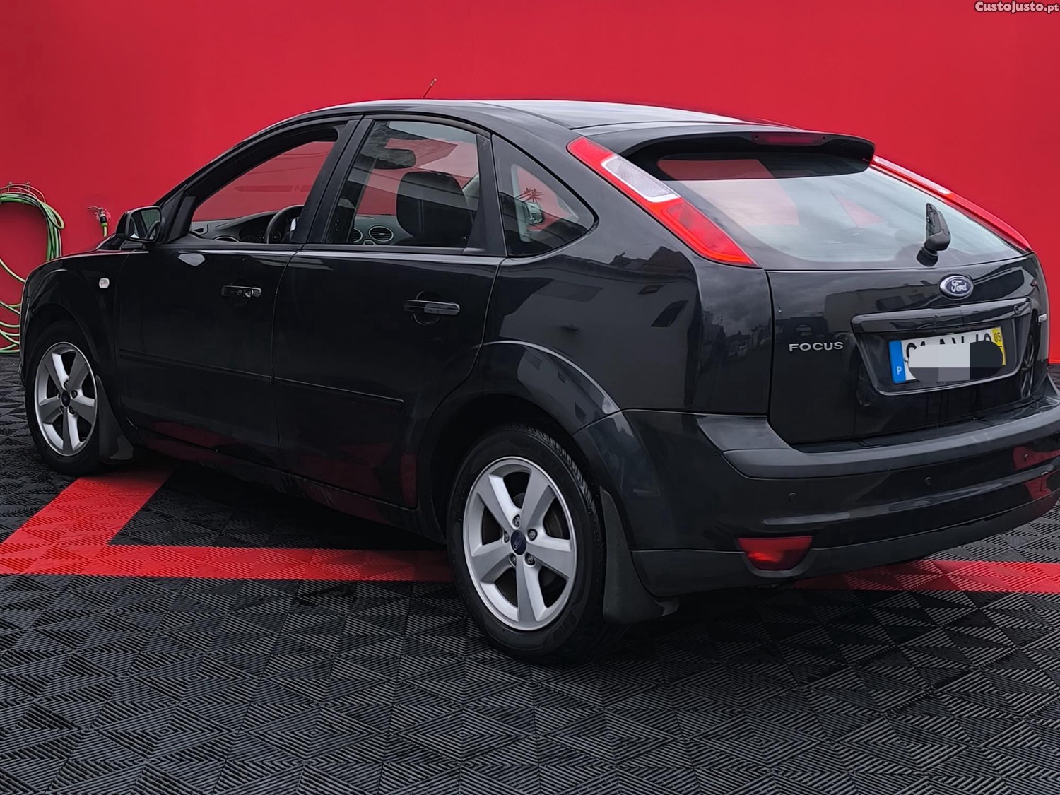 Ford Focus II 1.6 TDCI — fotografia 5