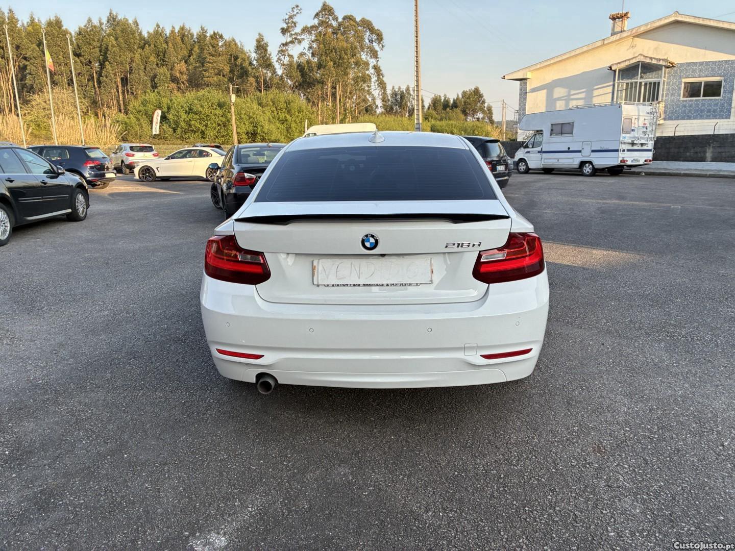 BMW 218 d Aut. M Sport — fotografia 10