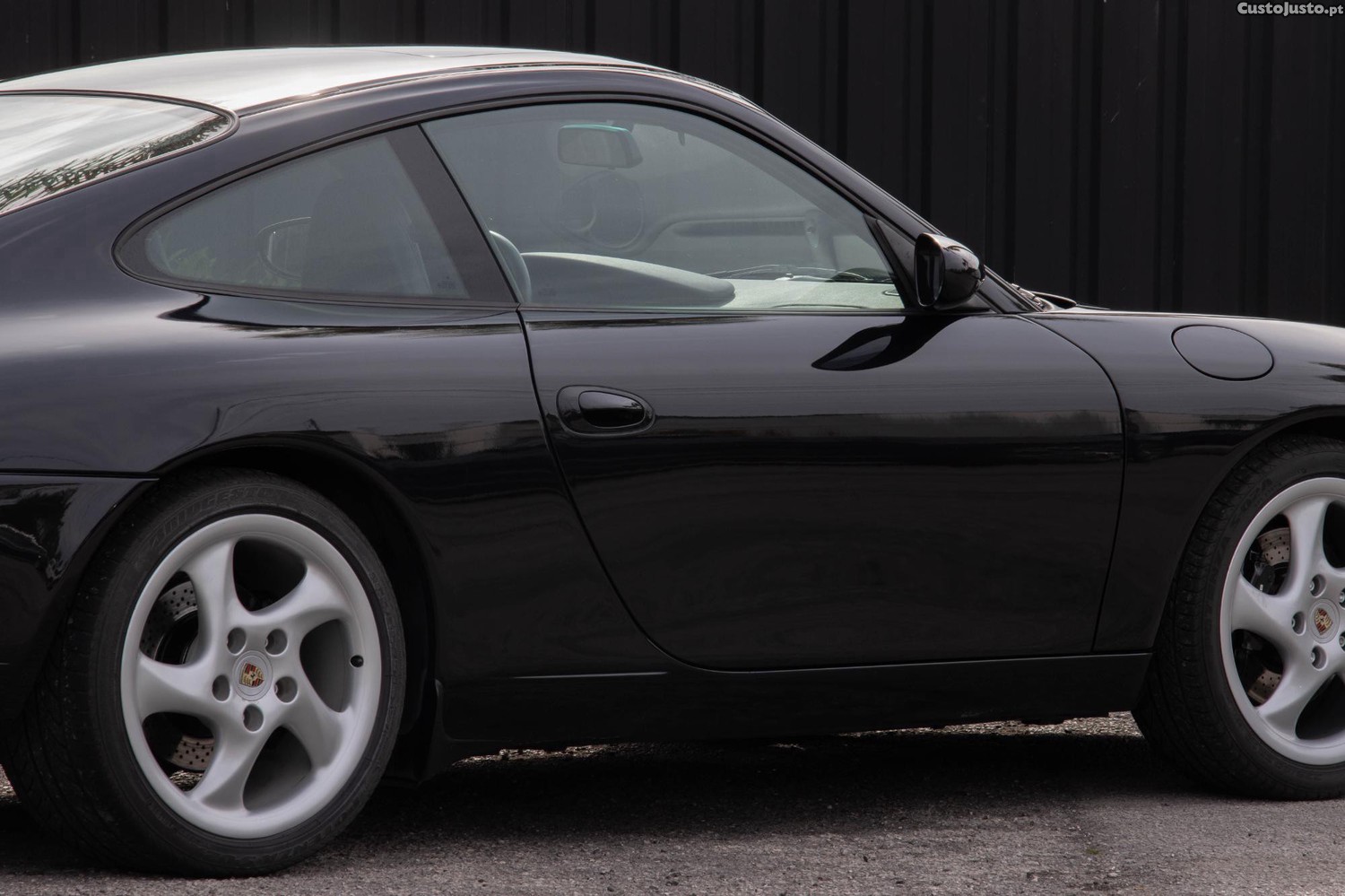 Porsche 911 996 Carrera — fotografia 20