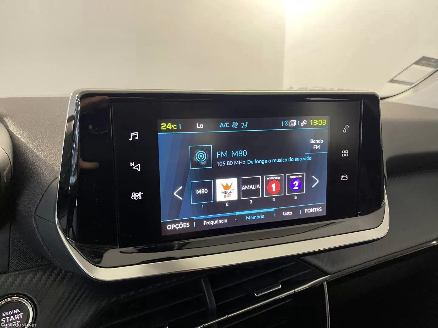 Peugeot e-2008 50 kwh active pack — fotografia 9