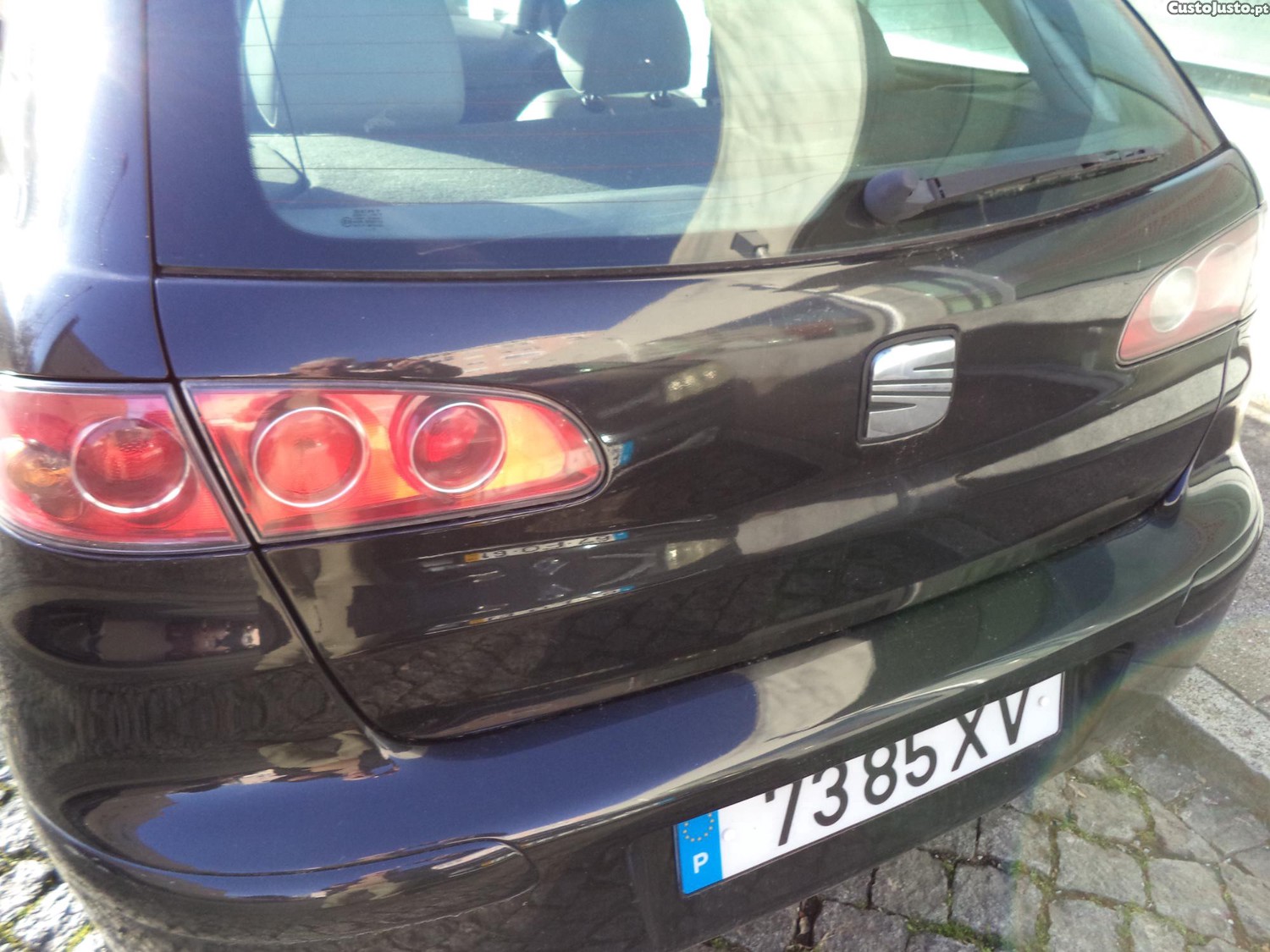 SEAT Ibiza gasolina1.2-3p-da- — fotografia 9