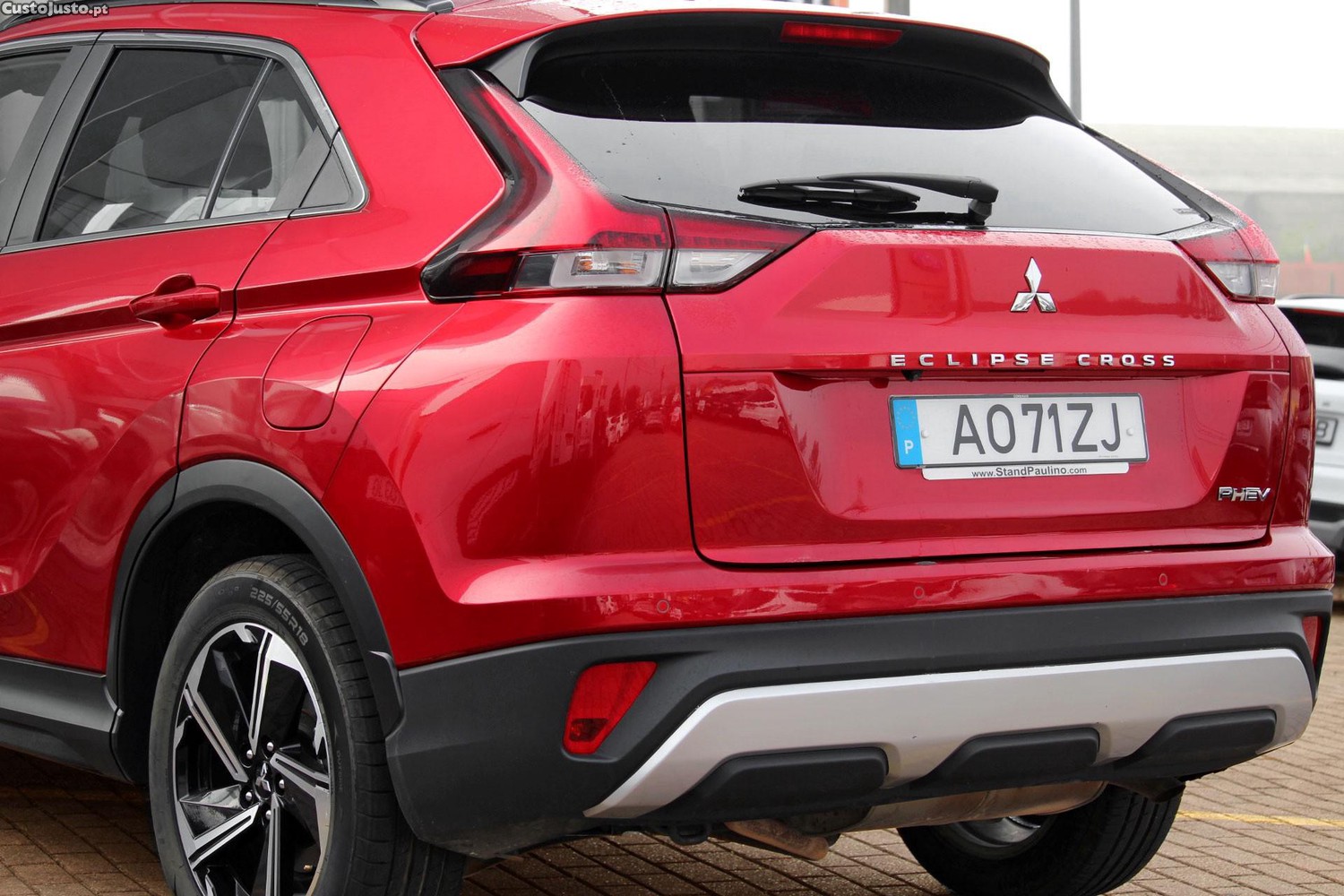 Mitsubishi Eclipse Cross 2.4 PHEV eMotion — fotografia 23