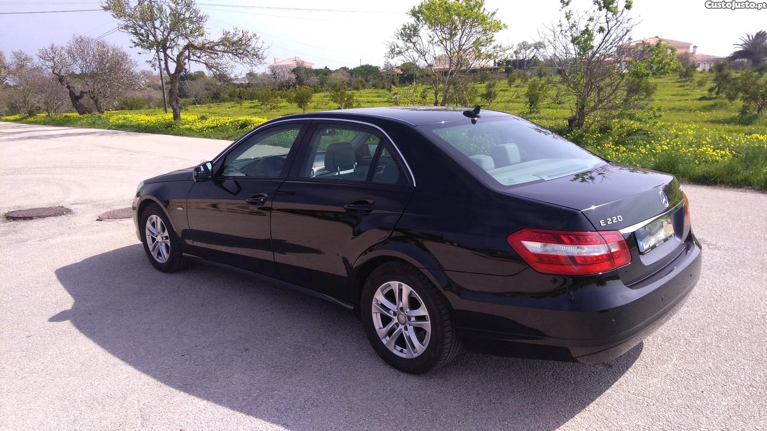 Mercedes-Benz E 220 Cdi - 11 foto 4