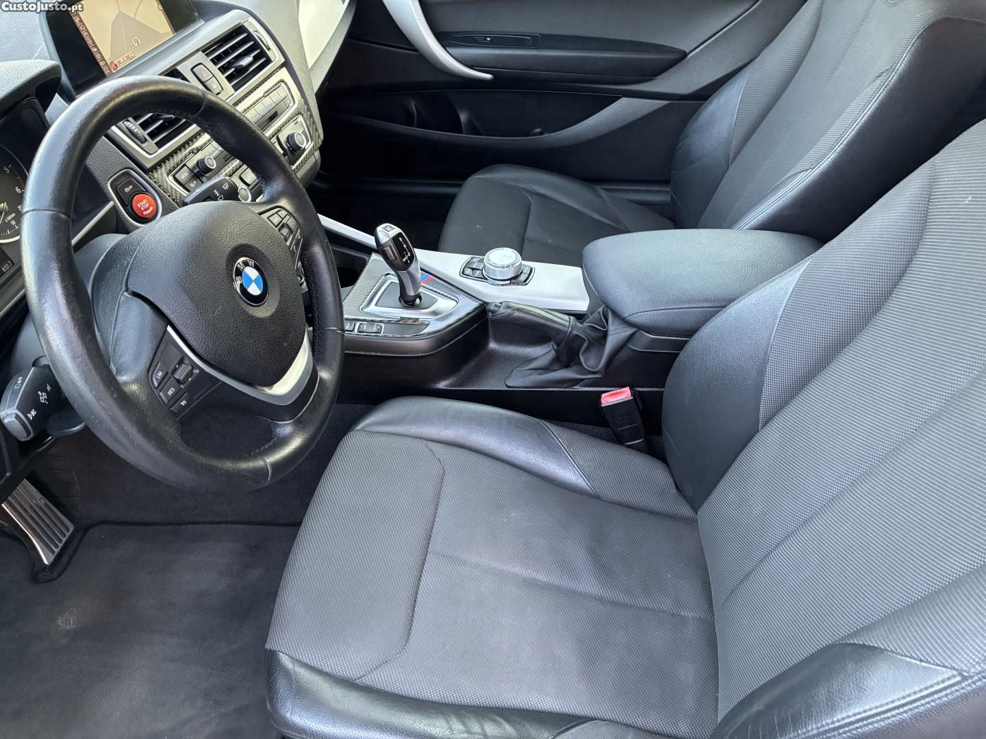 BMW 218 d Aut. M Sport — fotografia 9