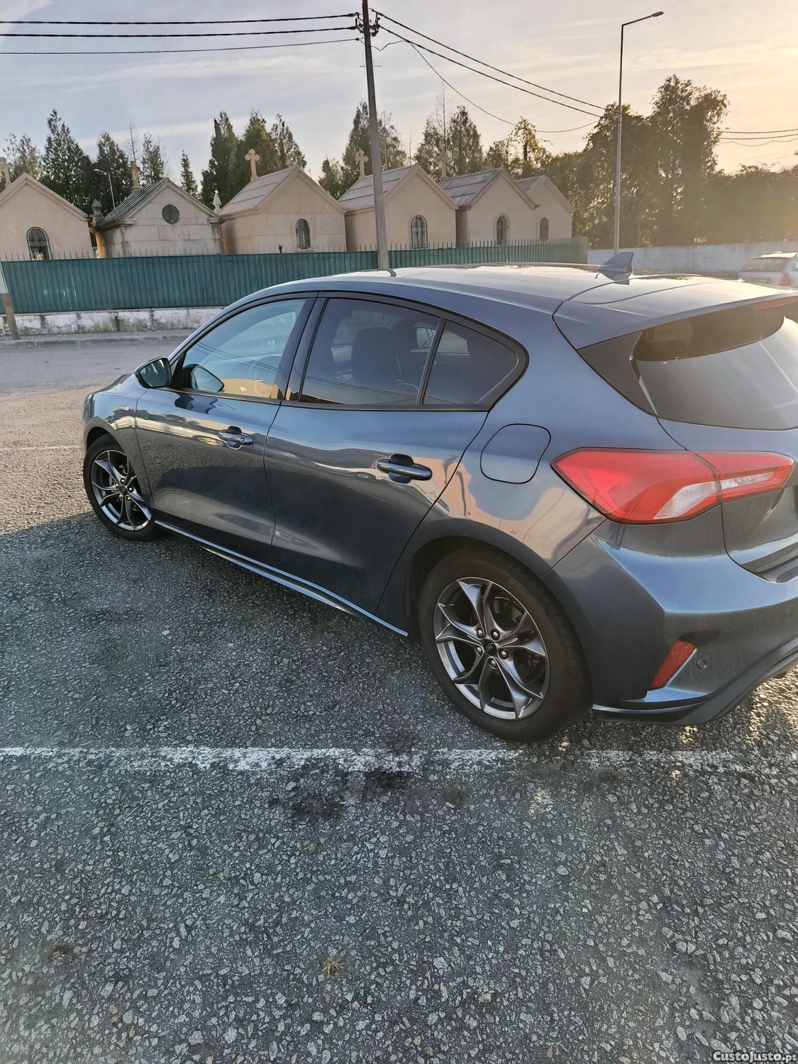 Ford Focus 1.5 Tdci ecoblue St line — photo 2